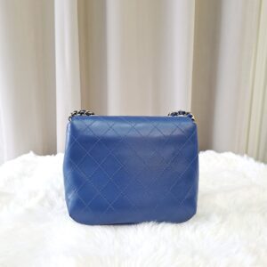 chanel blue flap bag calfskin ghw series 27