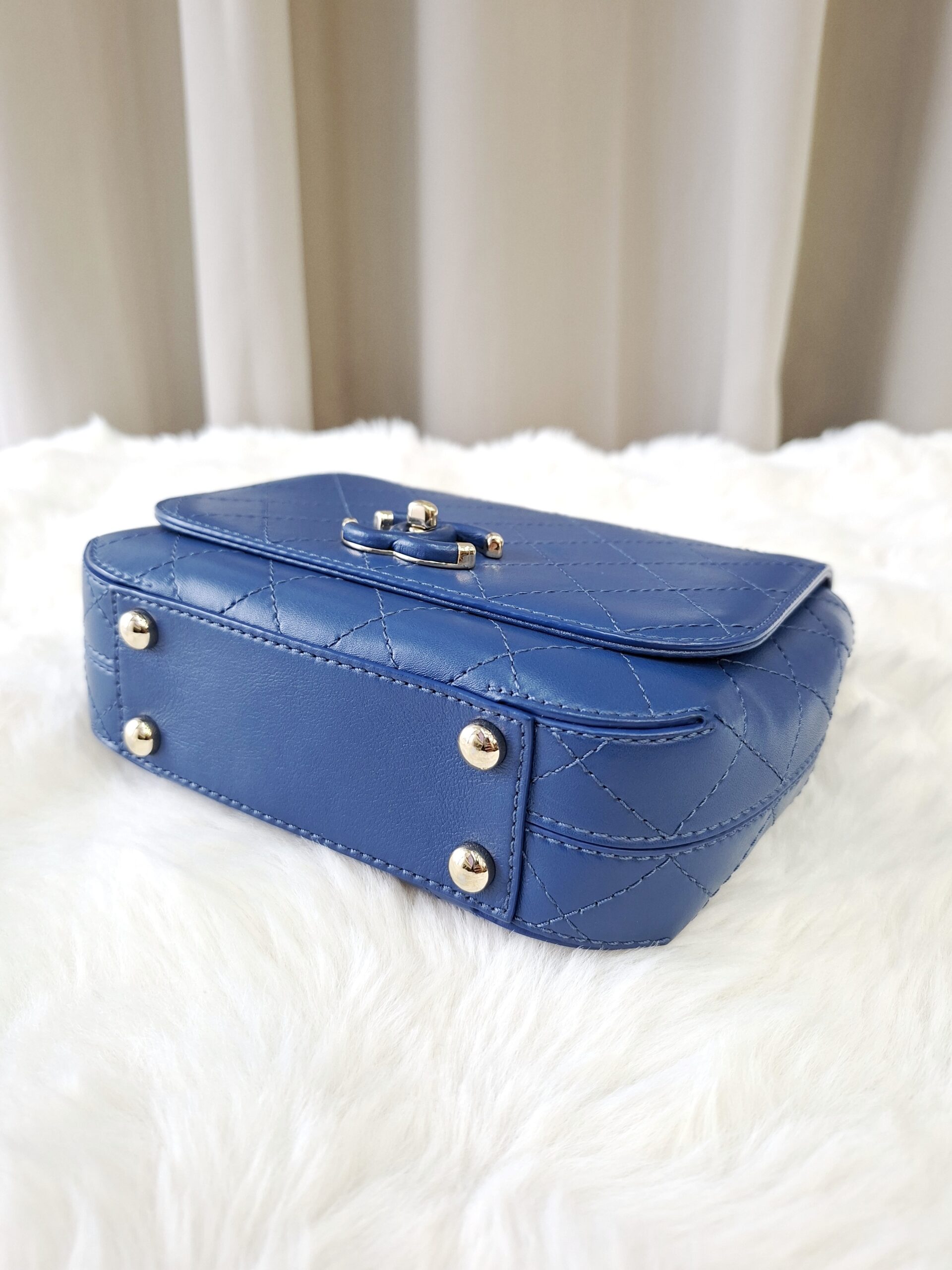 chanel blue flap bag calfskin ghw series 27 chanel blue flap bag calfskin ghw series 27