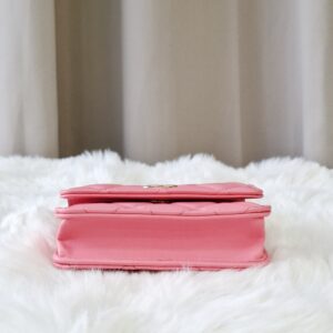 chanel hook clutch pink ghw series 31