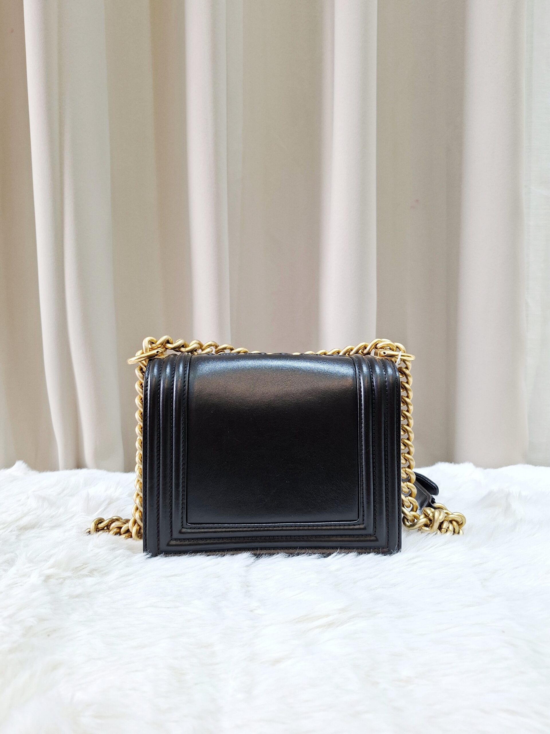 chanel mini boy lambskin black ghw microchipped chanel mini boy lambskin black ghw microchipped