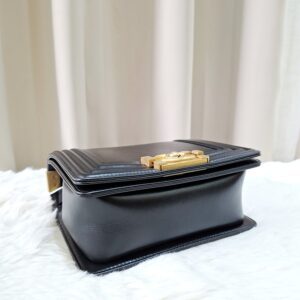 chanel mini boy lambskin black ghw microchipped