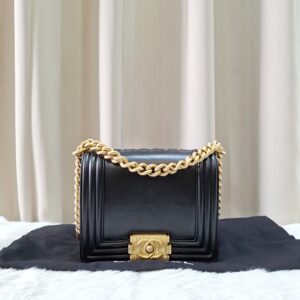 Home chanel mini boy lambskin black ghw microchipped