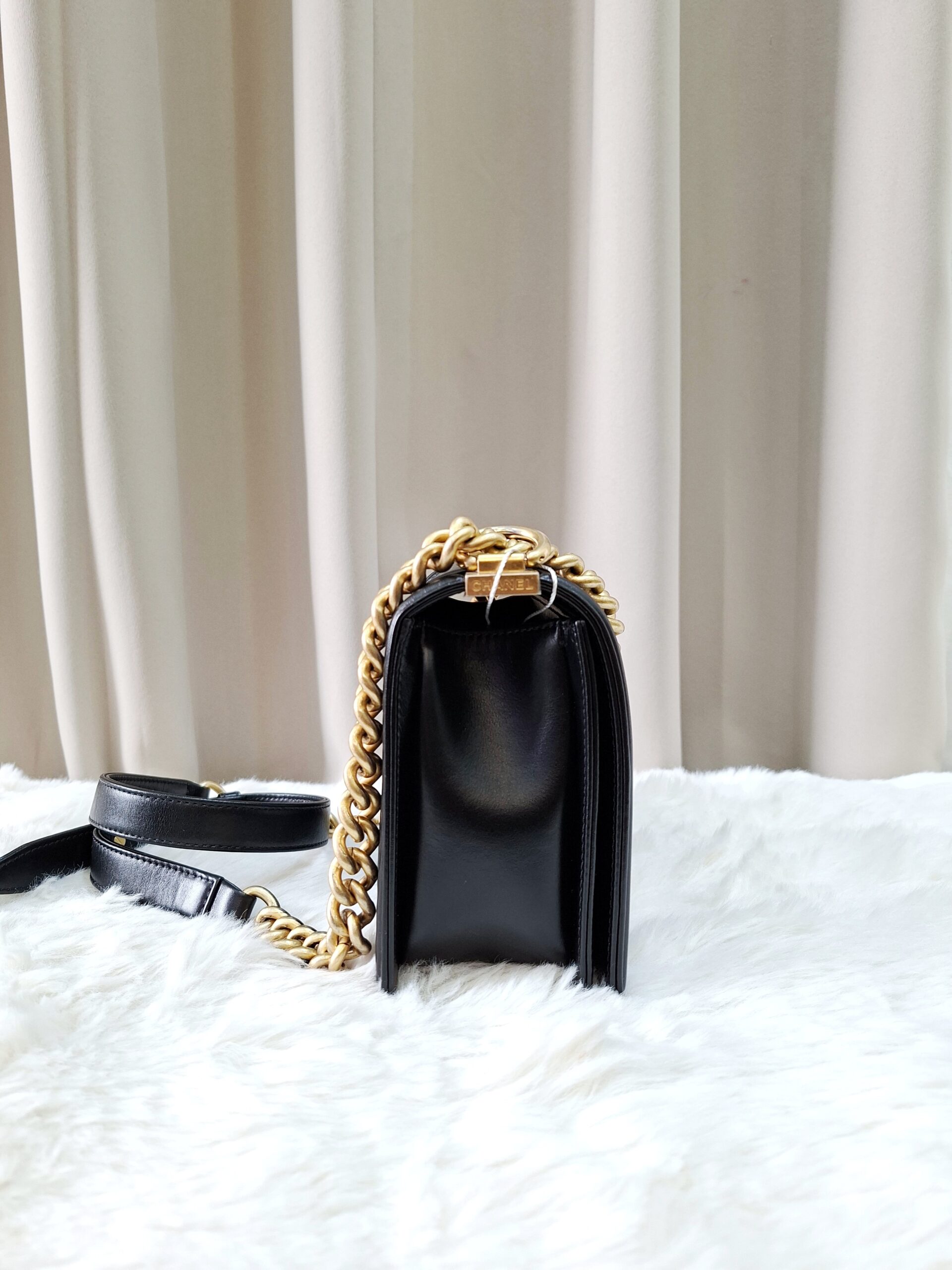 chanel mini boy lambskin black ghw microchipped chanel mini boy lambskin black ghw microchipped