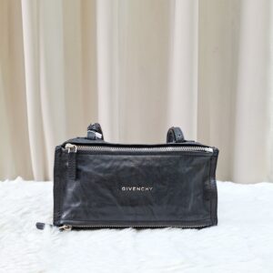 Home givenchy pandora mini black shw