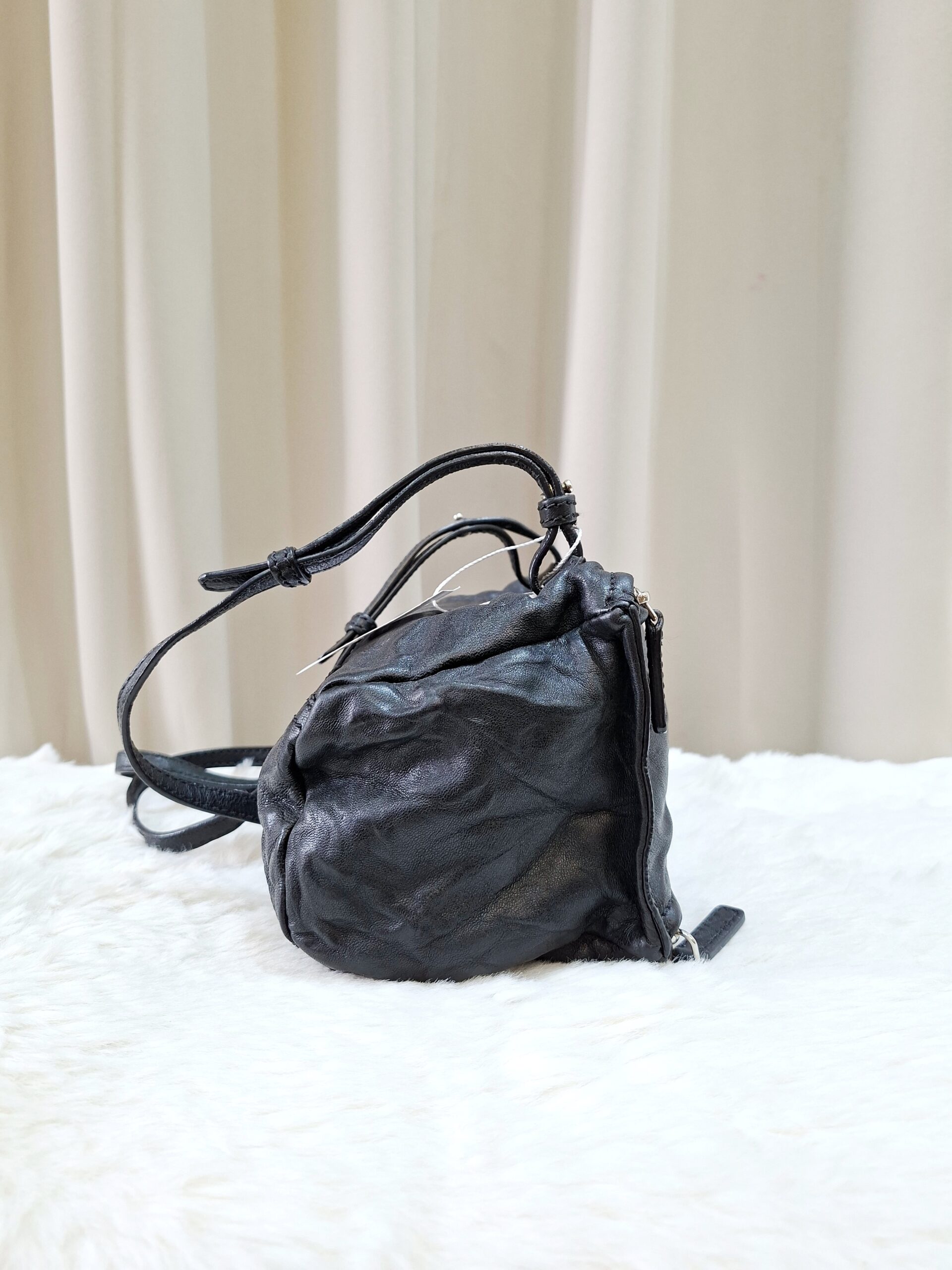 givenchy pandora mini black shw givenchy pandora mini black shw