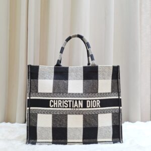 christian dior medium booktote black/white