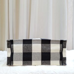christian dior medium booktote black/white
