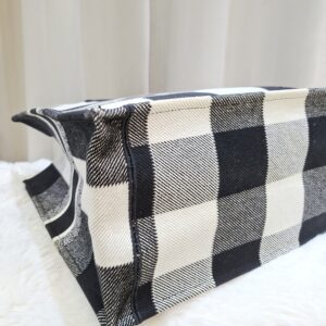 christian dior medium booktote black/white