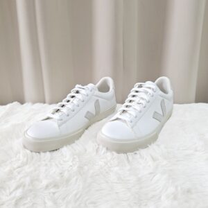 Veja Campo Chromefree Leather Sneaker