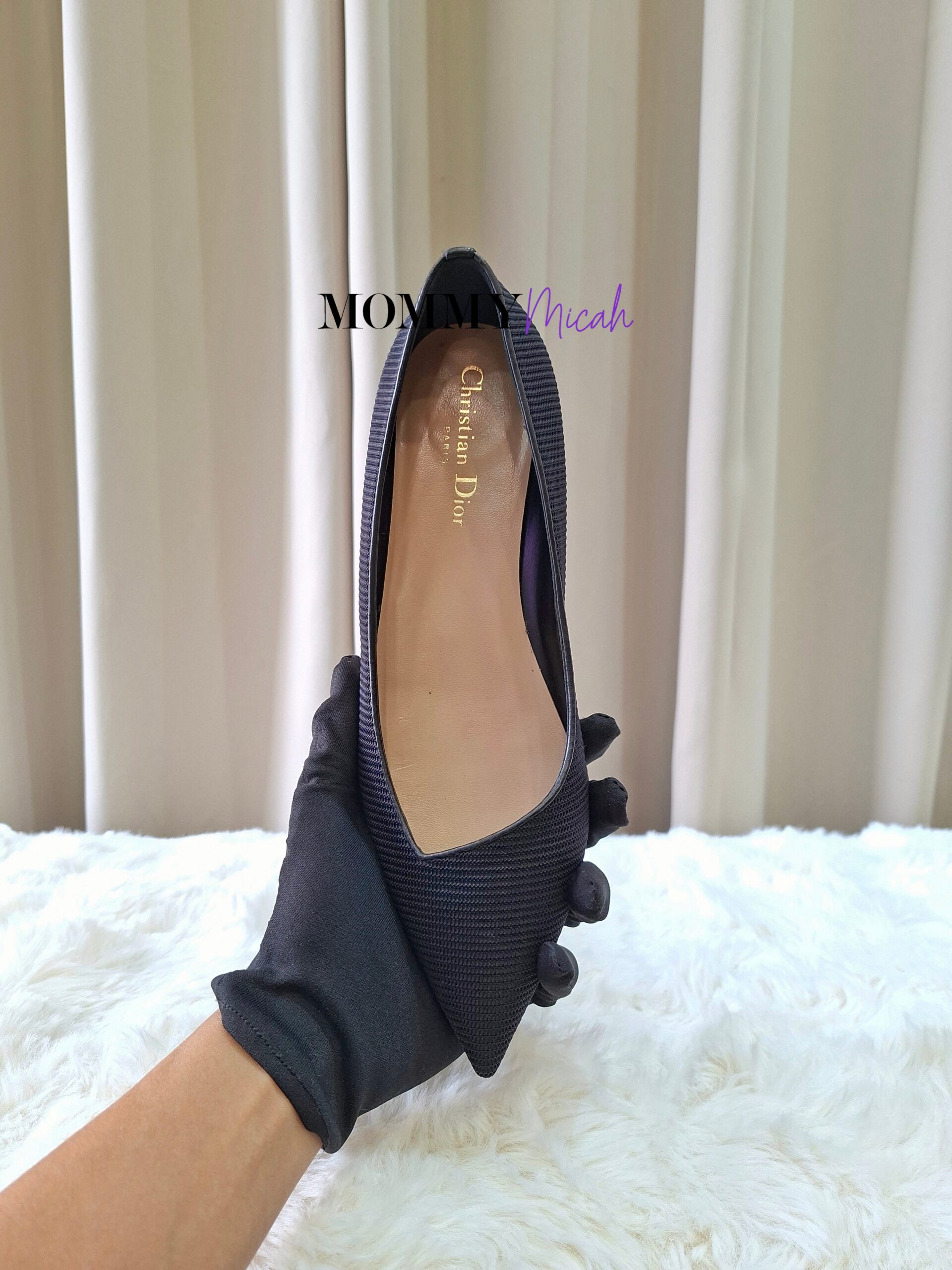 Christian Dior Pointed-Toe Black Flat Shoes Christian Dior Pointed-Toe Black Flat Shoes