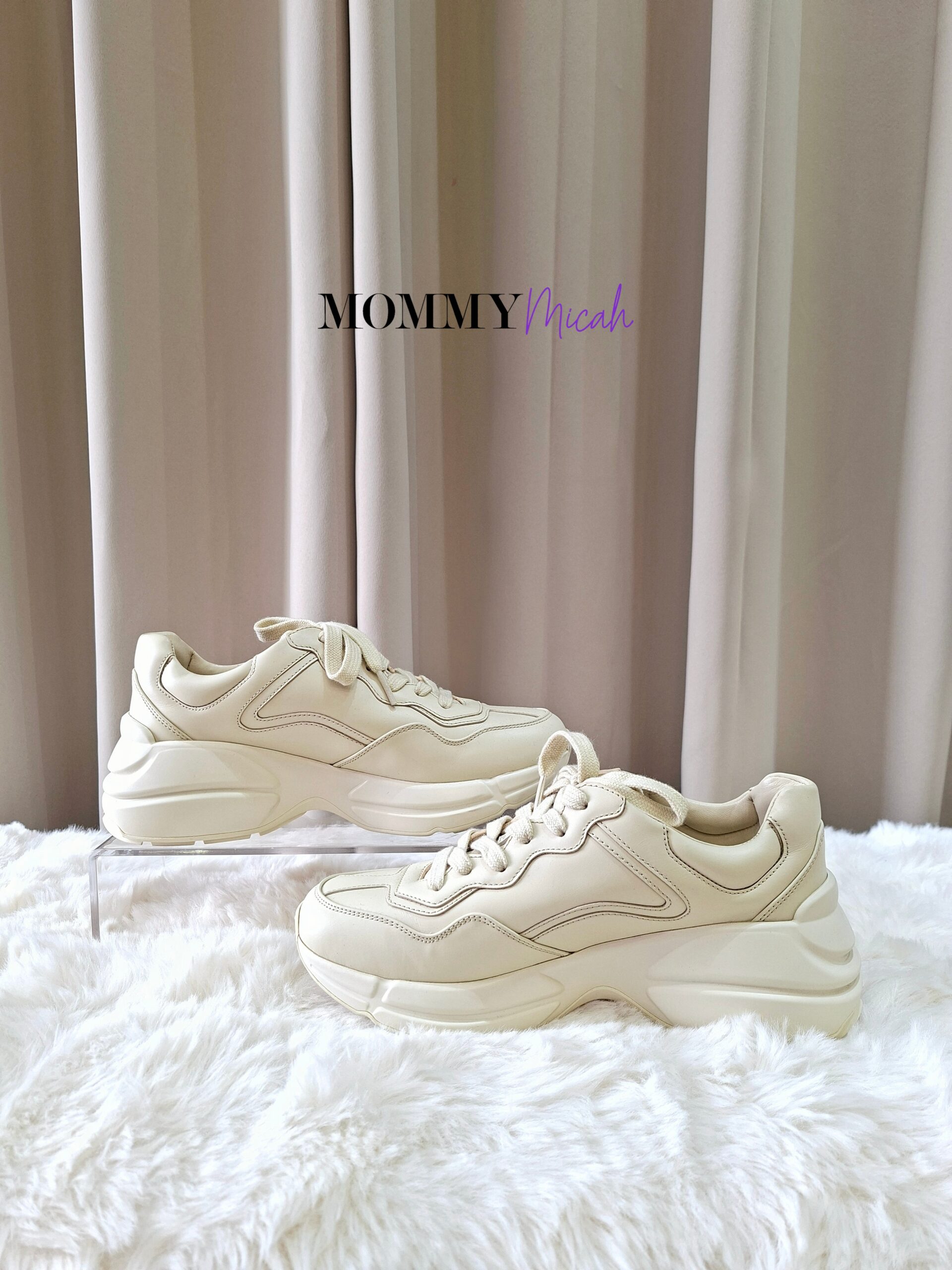 Gucci Rhyton Sneakers Ivory Gucci Rhyton Sneakers Ivory