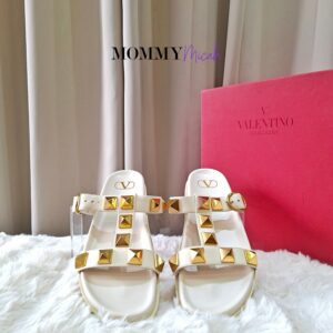 Valentino Garavani Rockstud Ivory Slip On