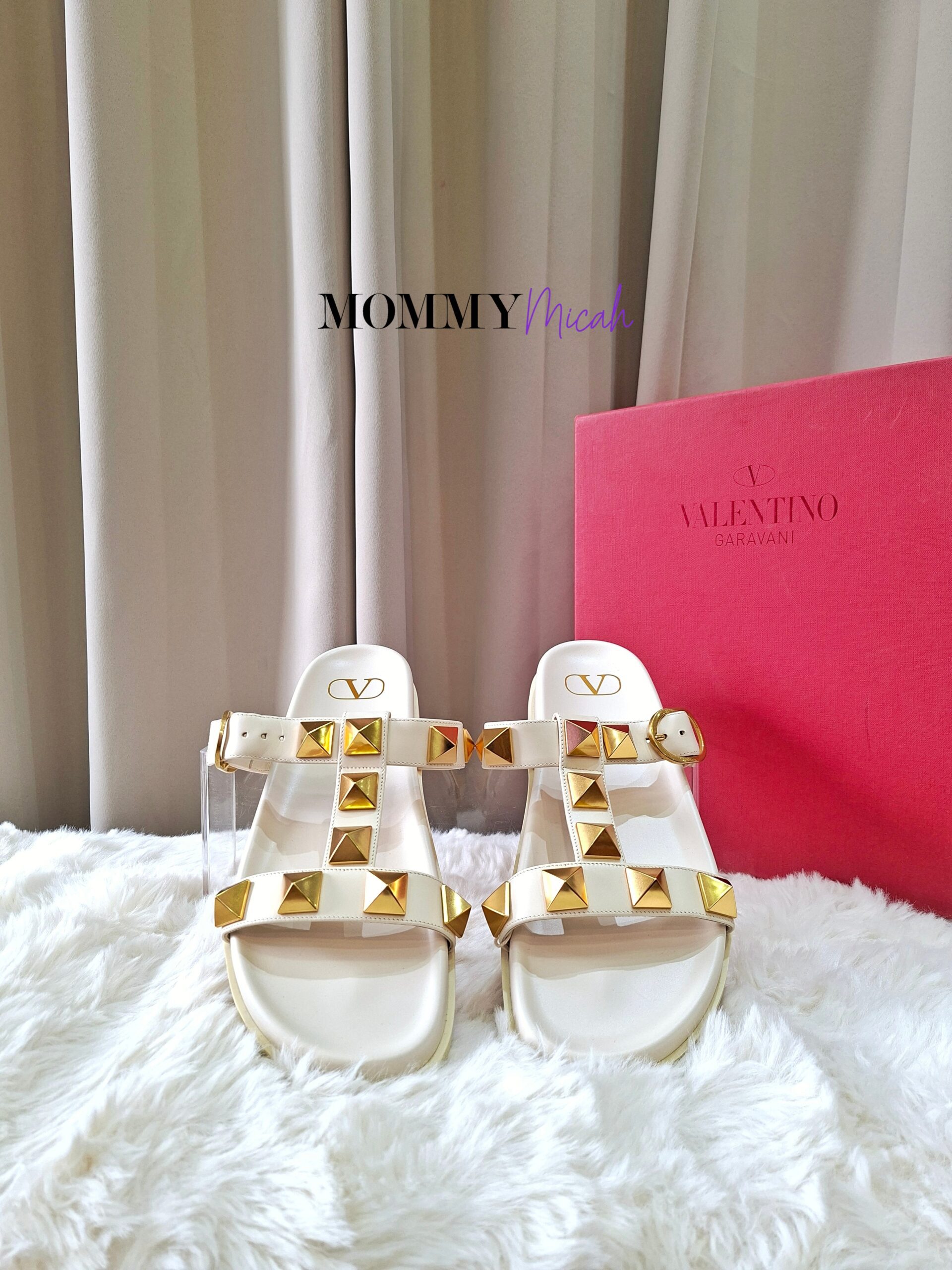 Valentino Garavani Rockstud Ivory Slip On Valentino Garavani Rockstud Ivory Slip On