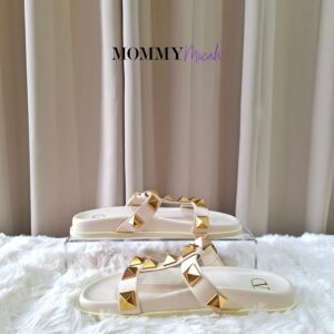 Valentino Garavani Rockstud Ivory Slip On