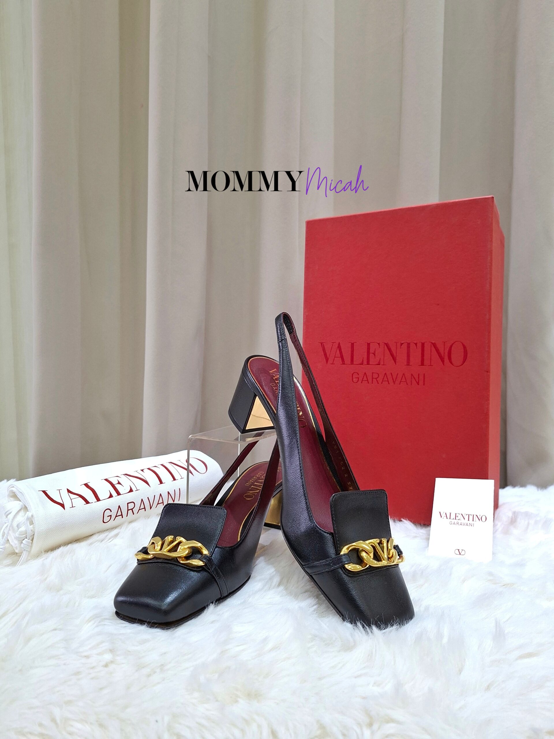 Valentino Garavani VLOGO Chain Slingback Pumps Valentino Garavani VLOGO Chain Slingback Pumps