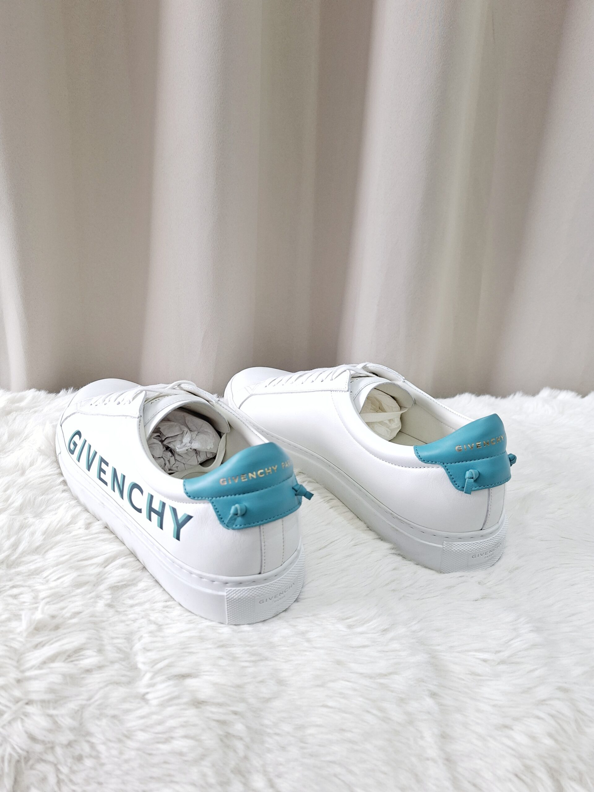 Givenchy White Aqua Sneakers Givenchy White Aqua Sneakers