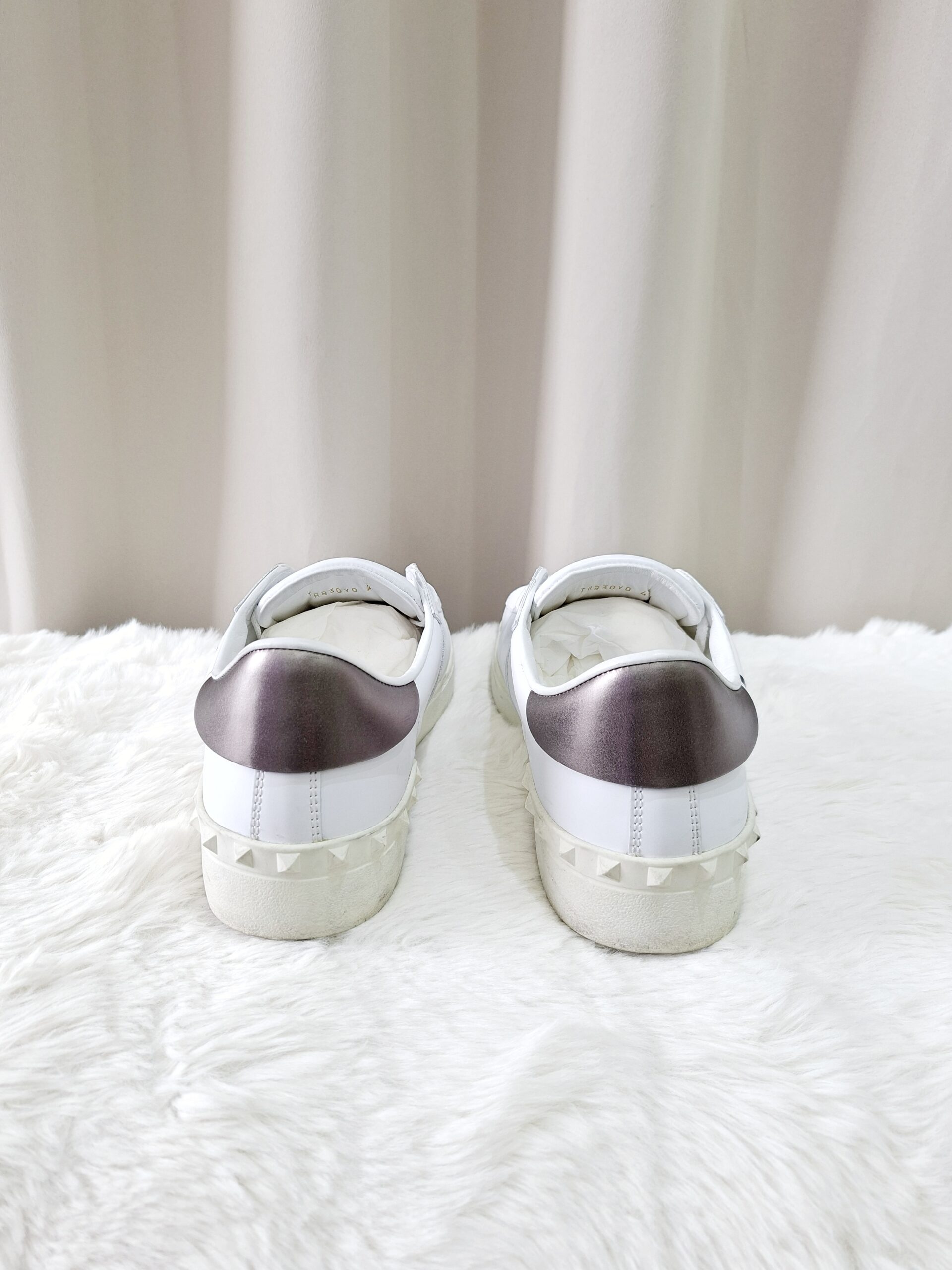 Valentino White Sneakers Valentino White Sneakers