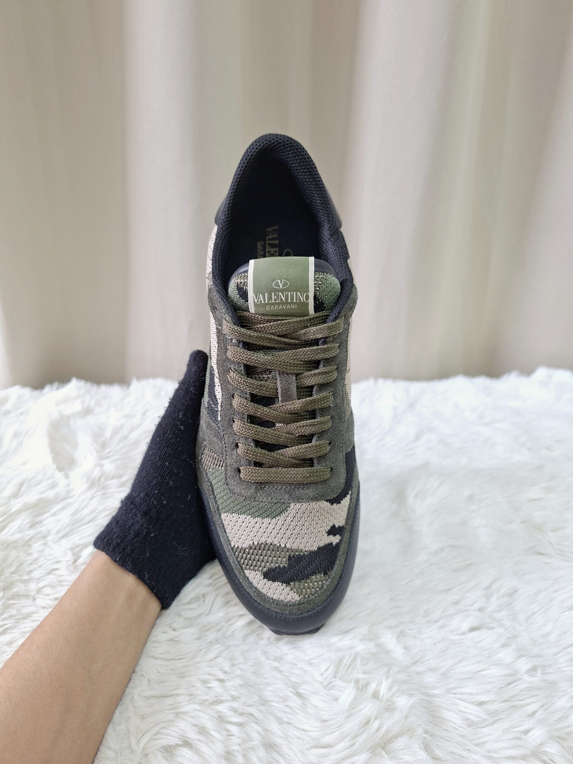 Valentino Camo Sneakers Valentino Camo Sneakers