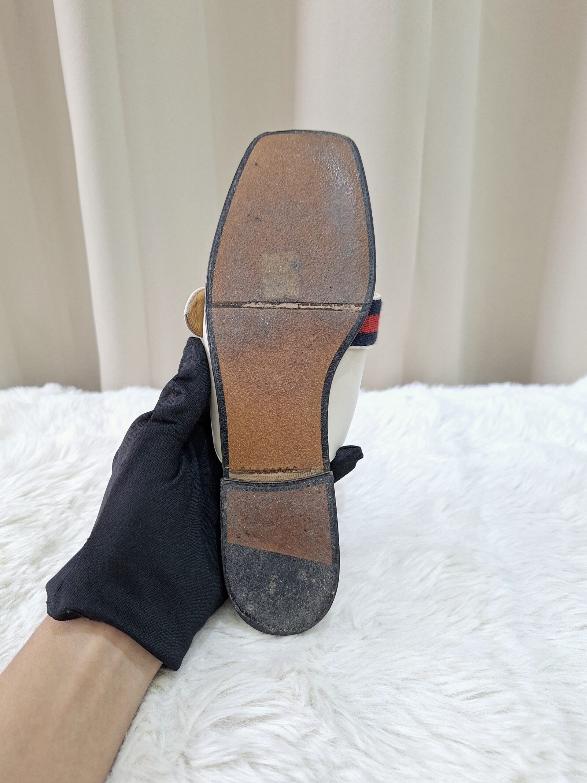 Gucci Peyton Slip on Gucci Peyton Slip on