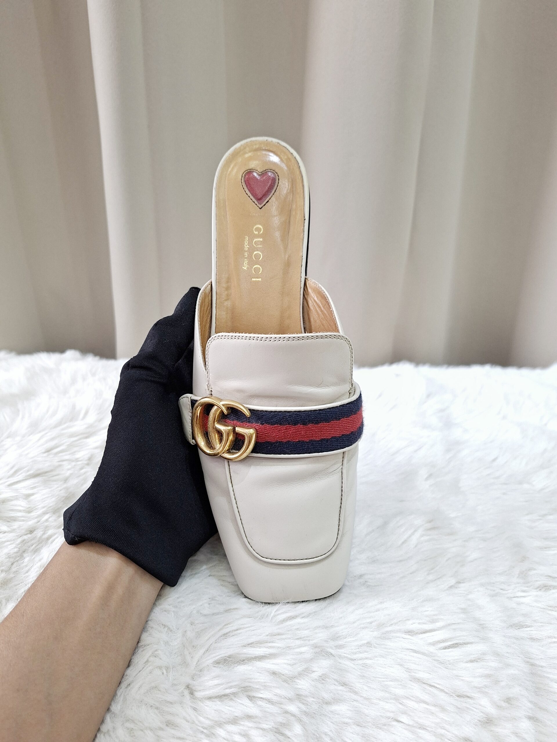 Gucci Peyton Slip on Gucci Peyton Slip on