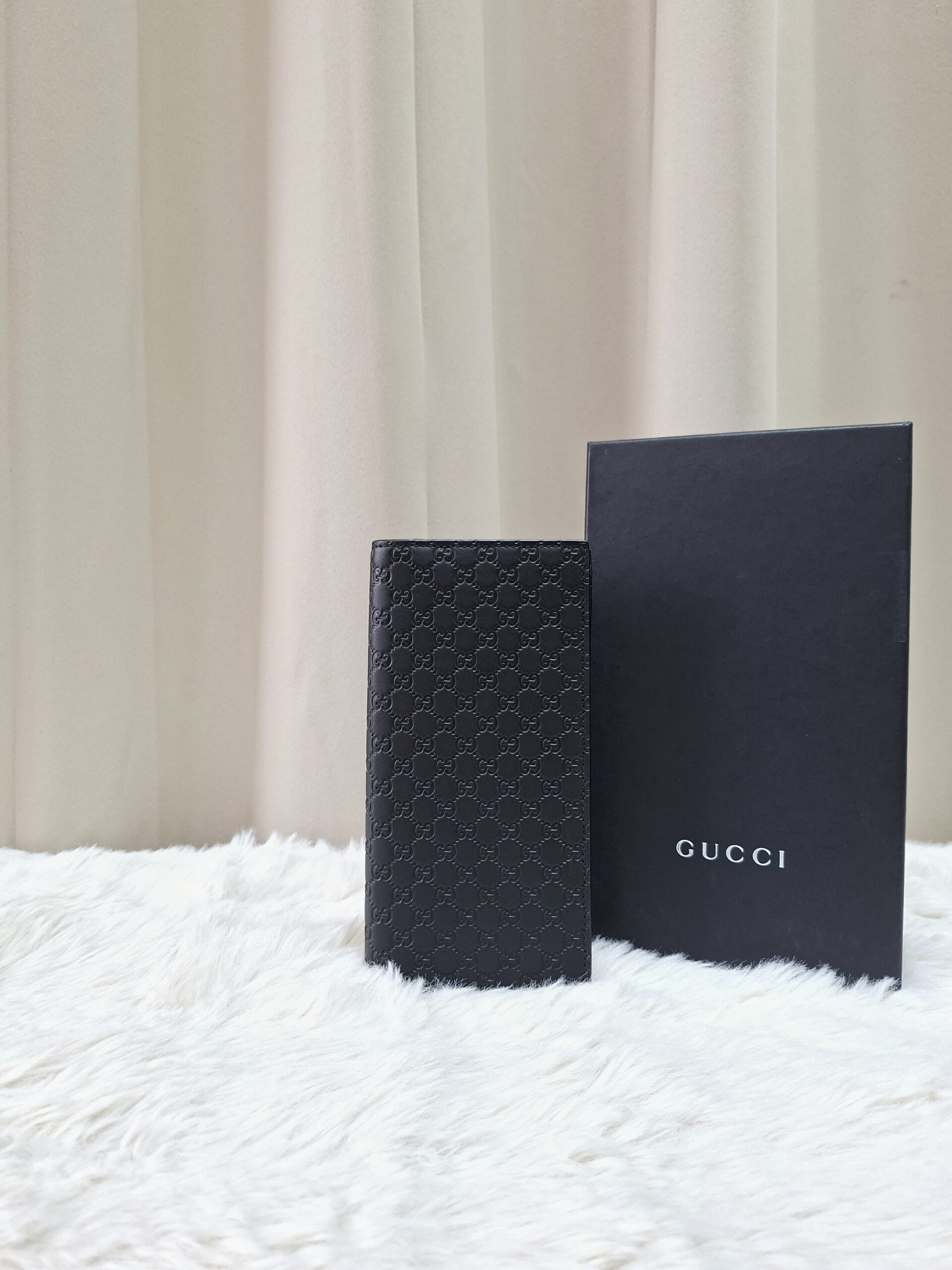 Gucci Black Bifold Wallet Gucci Black Bifold Wallet