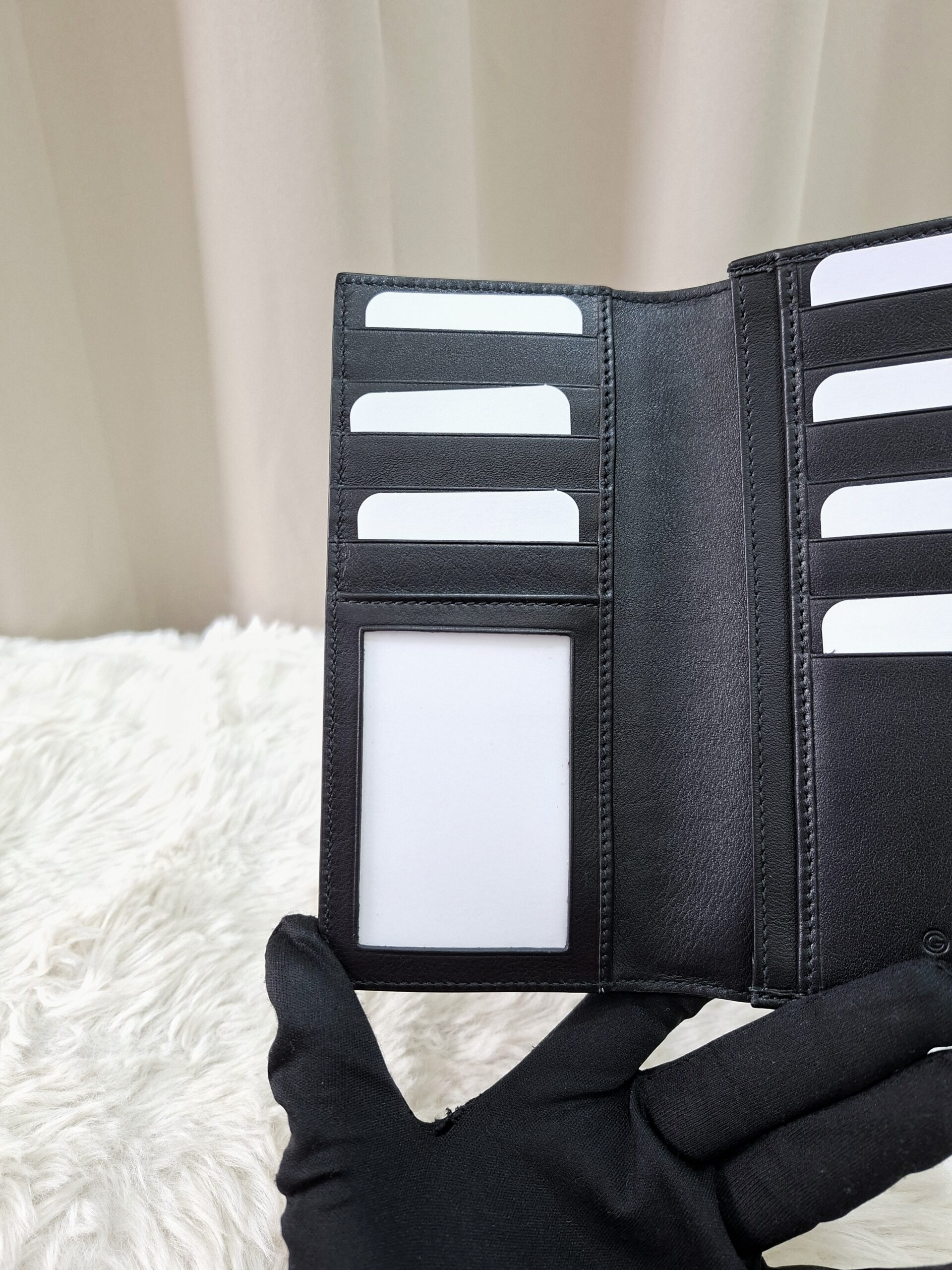 Gucci Black Bifold Wallet Gucci Black Bifold Wallet