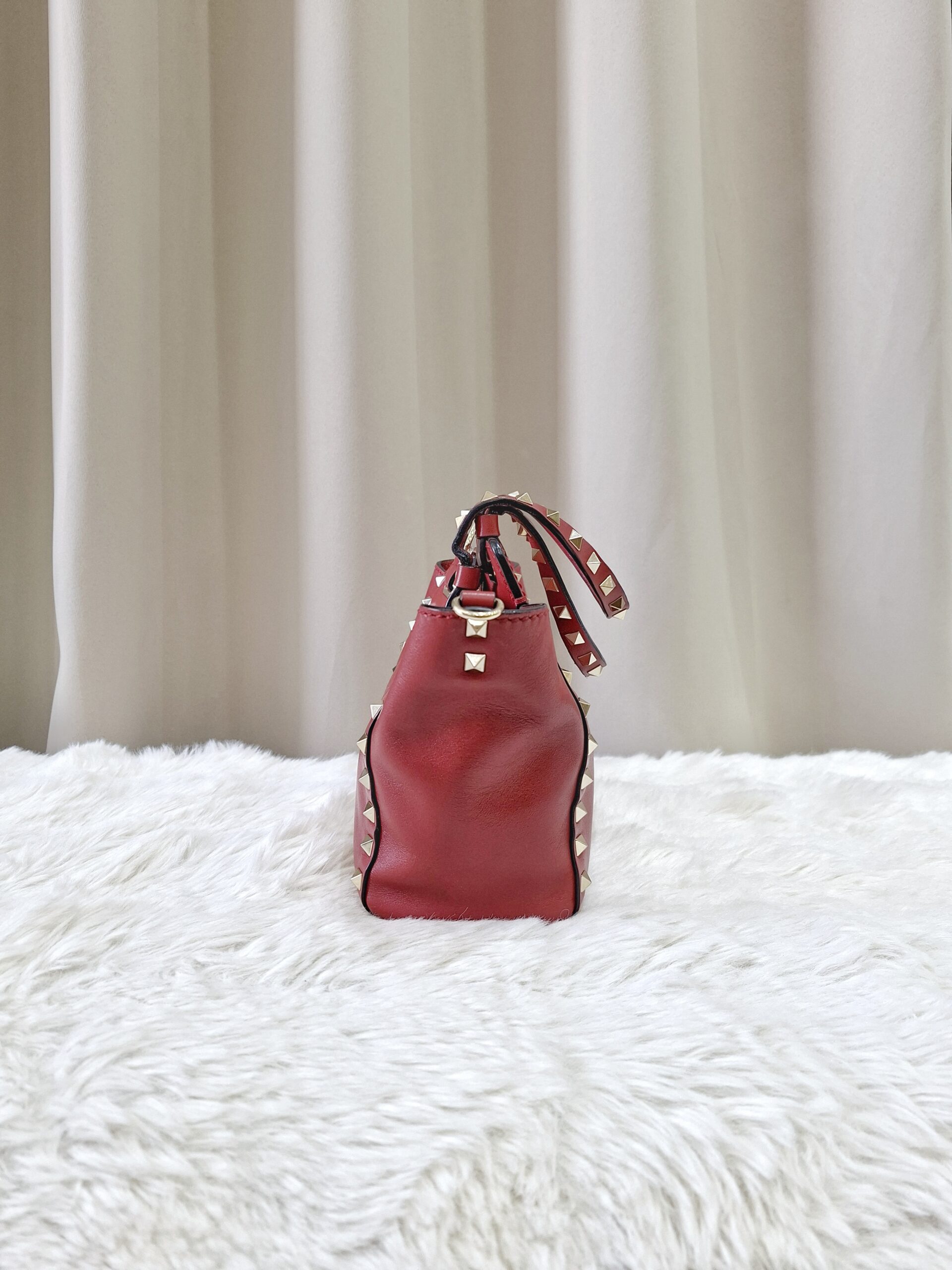 Valentino Garavani Rockstud Red Small Two Way Bag Valentino Garavani Rockstud Red Small Two Way Bag