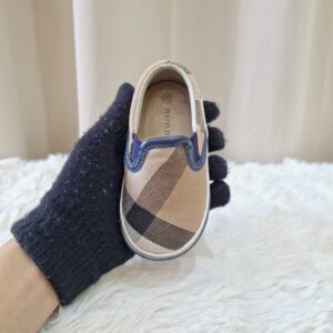 Burberry Top Sider Toodler Shoes Size 19
