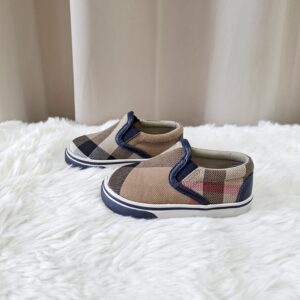 Burberry Top Sider Toodler Shoes Size 19