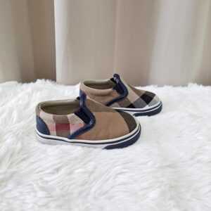 Burberry Top Sider Toodler Shoes Size 19