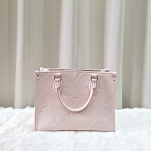 LV On The Go PM