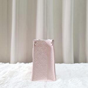 LV On The Go PM