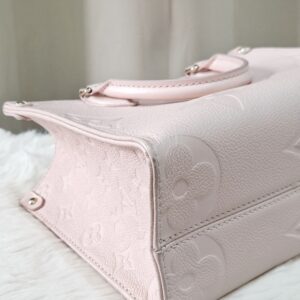 LV On The Go PM