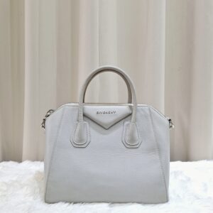 Home Givenchy Antigona Grey SHW