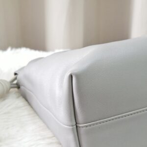 Loewe Flamenco Medium