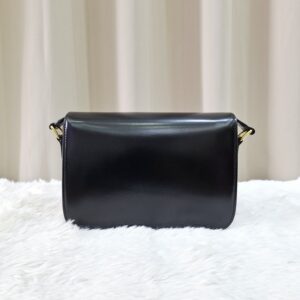 Celine Triomphe Classique Medium