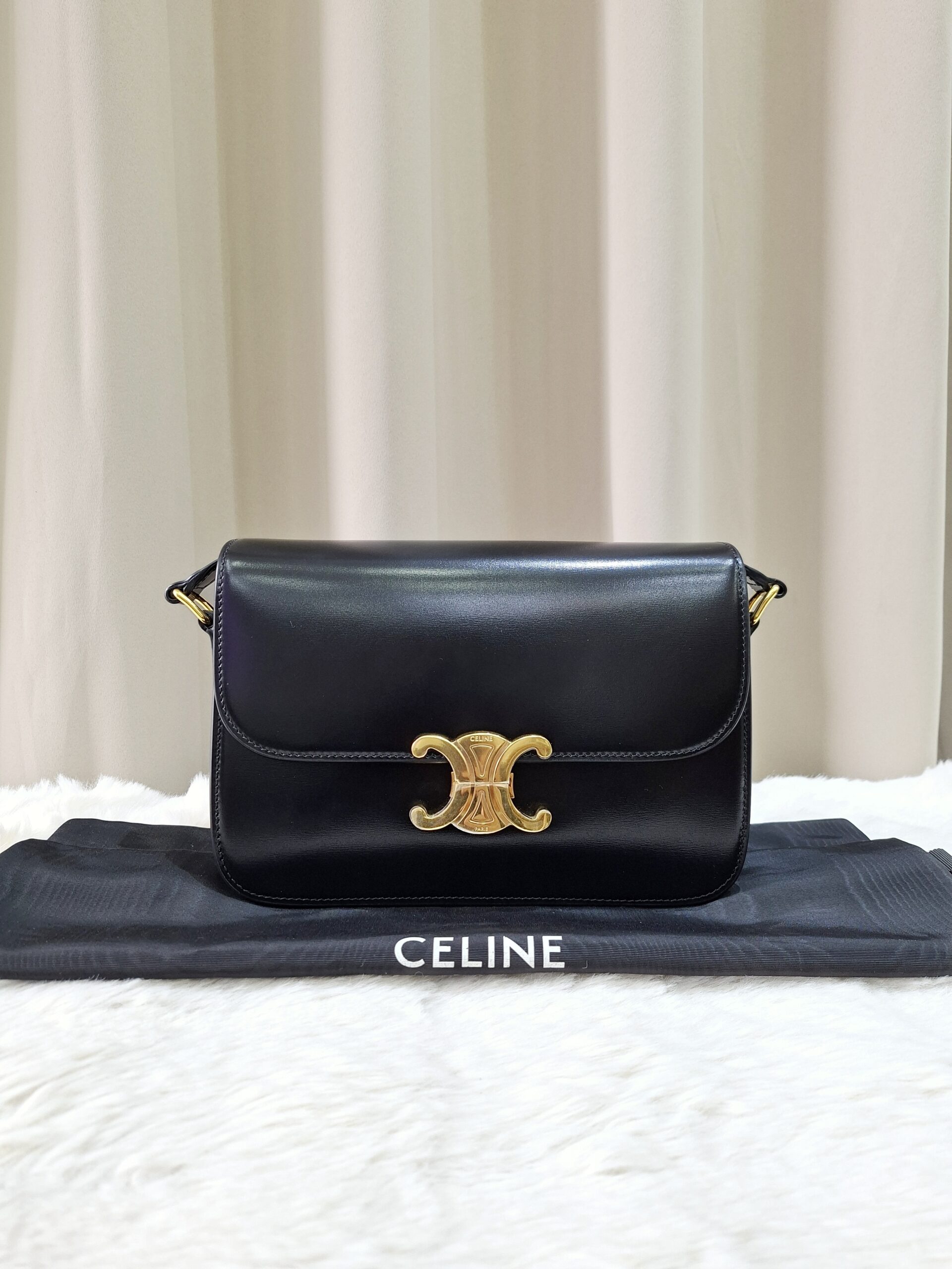 Celine Triomphe Classique Medium Celine Triomphe Classique Medium