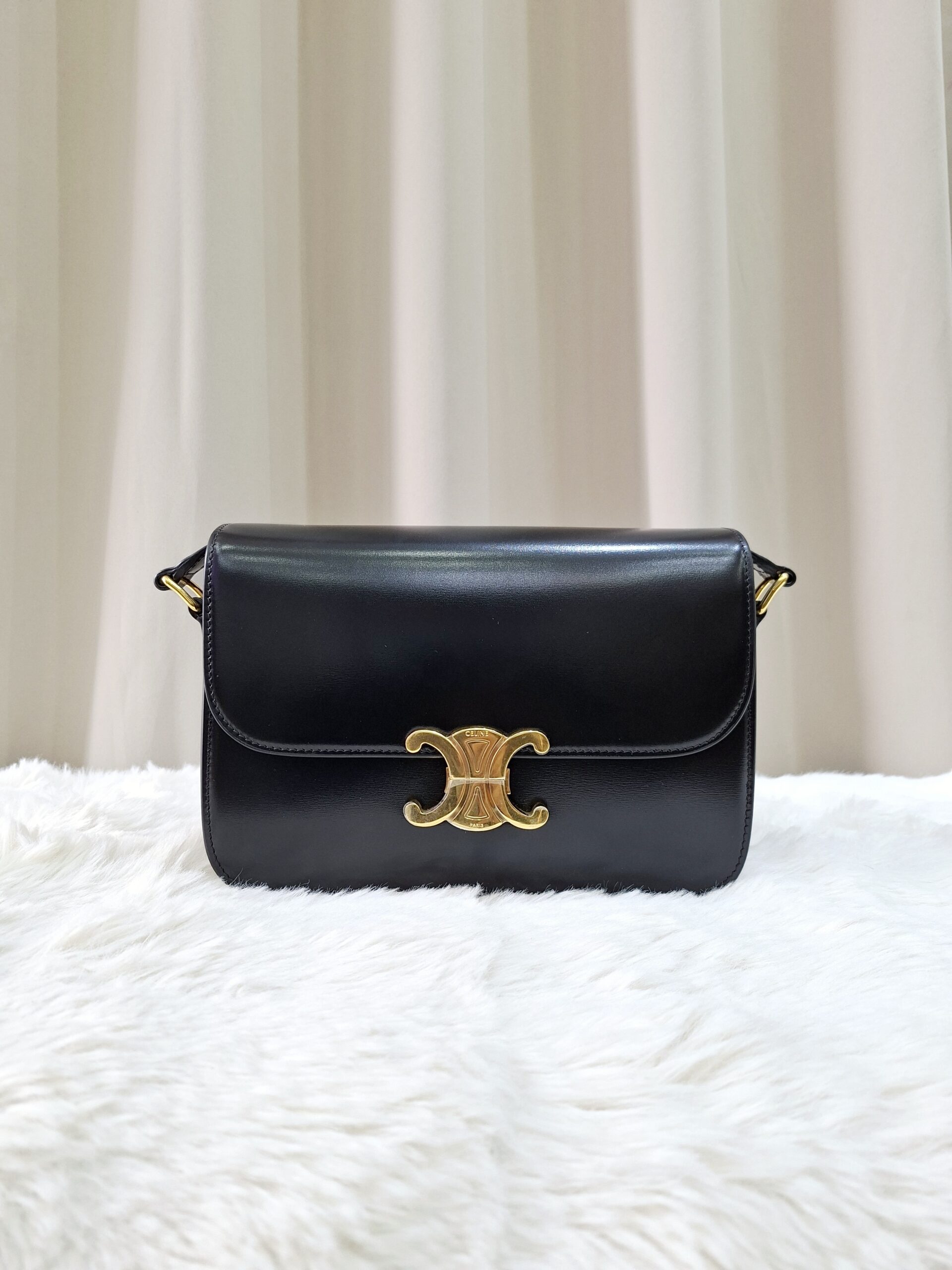 Celine Triomphe Classique Medium Celine Triomphe Classique Medium