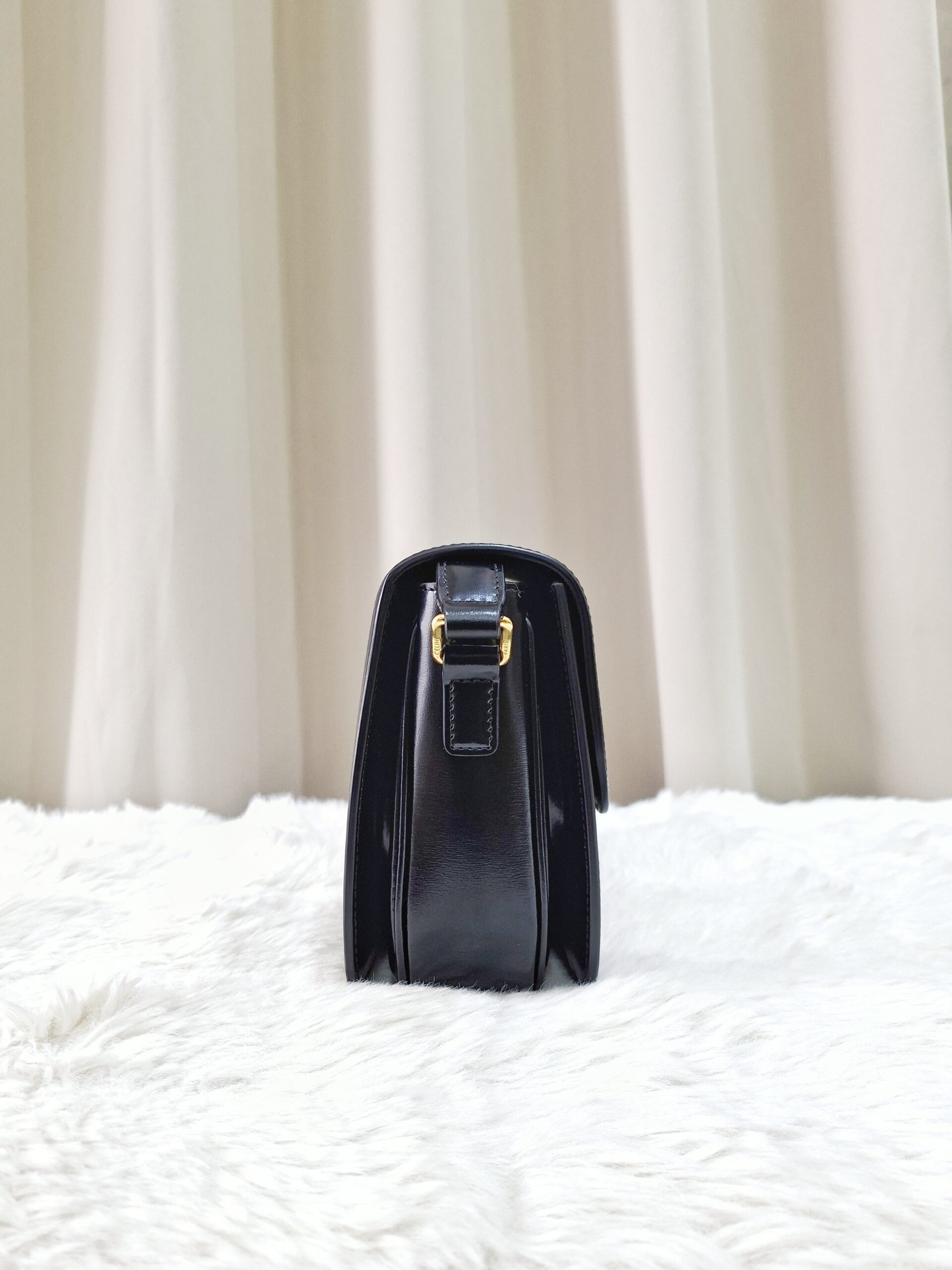 Celine Triomphe Classique Medium Celine Triomphe Classique Medium