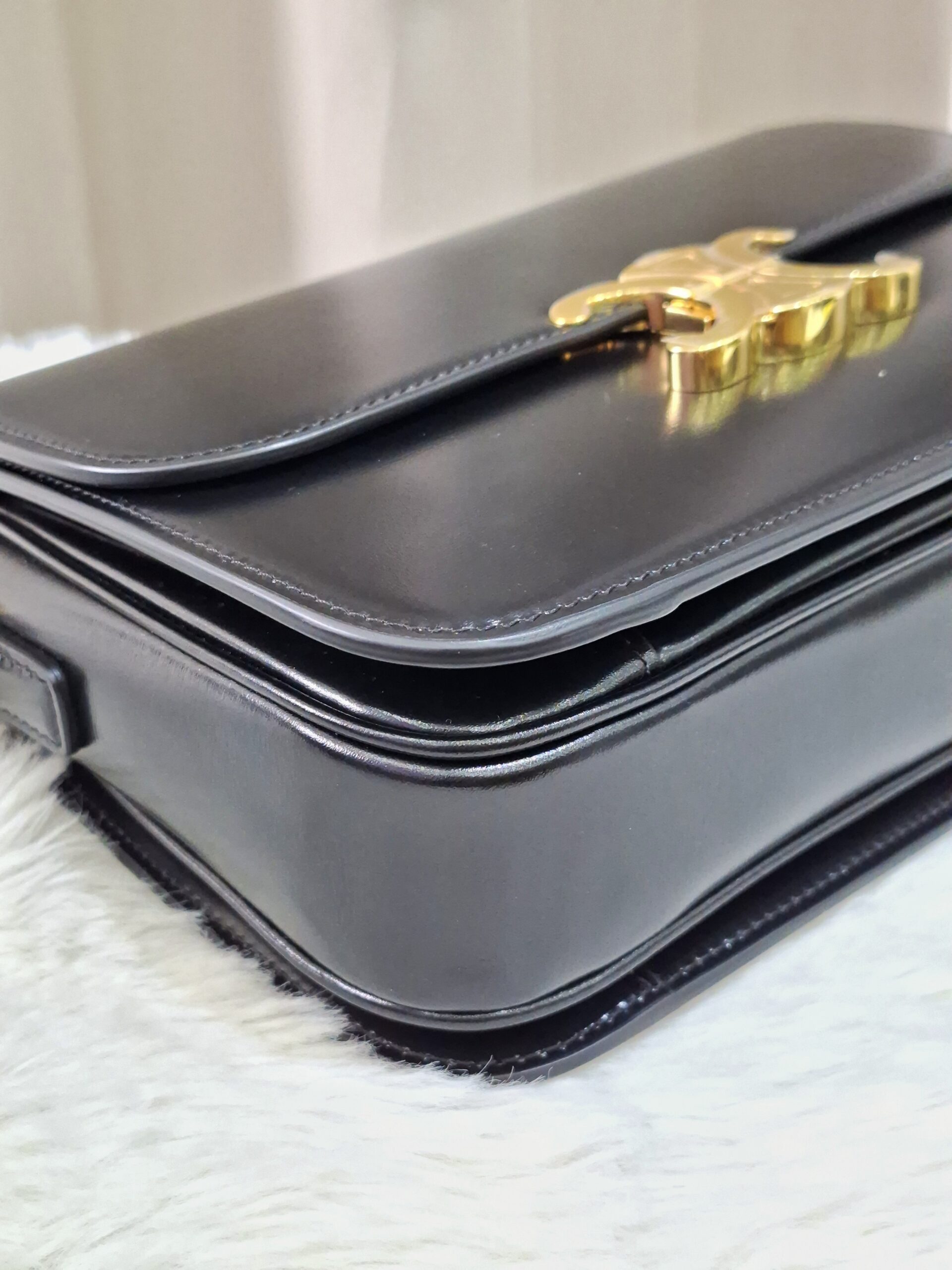 Celine Triomphe Classique Medium Celine Triomphe Classique Medium
