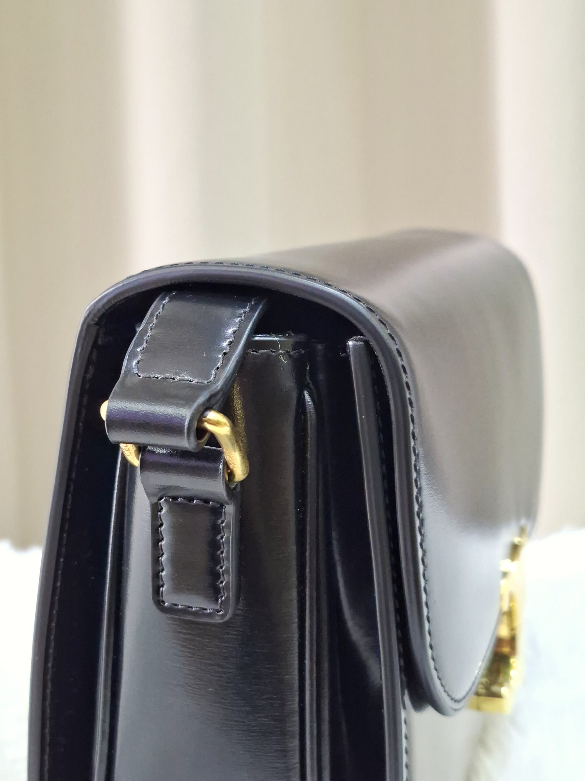 Celine Triomphe Classique Medium Celine Triomphe Classique Medium