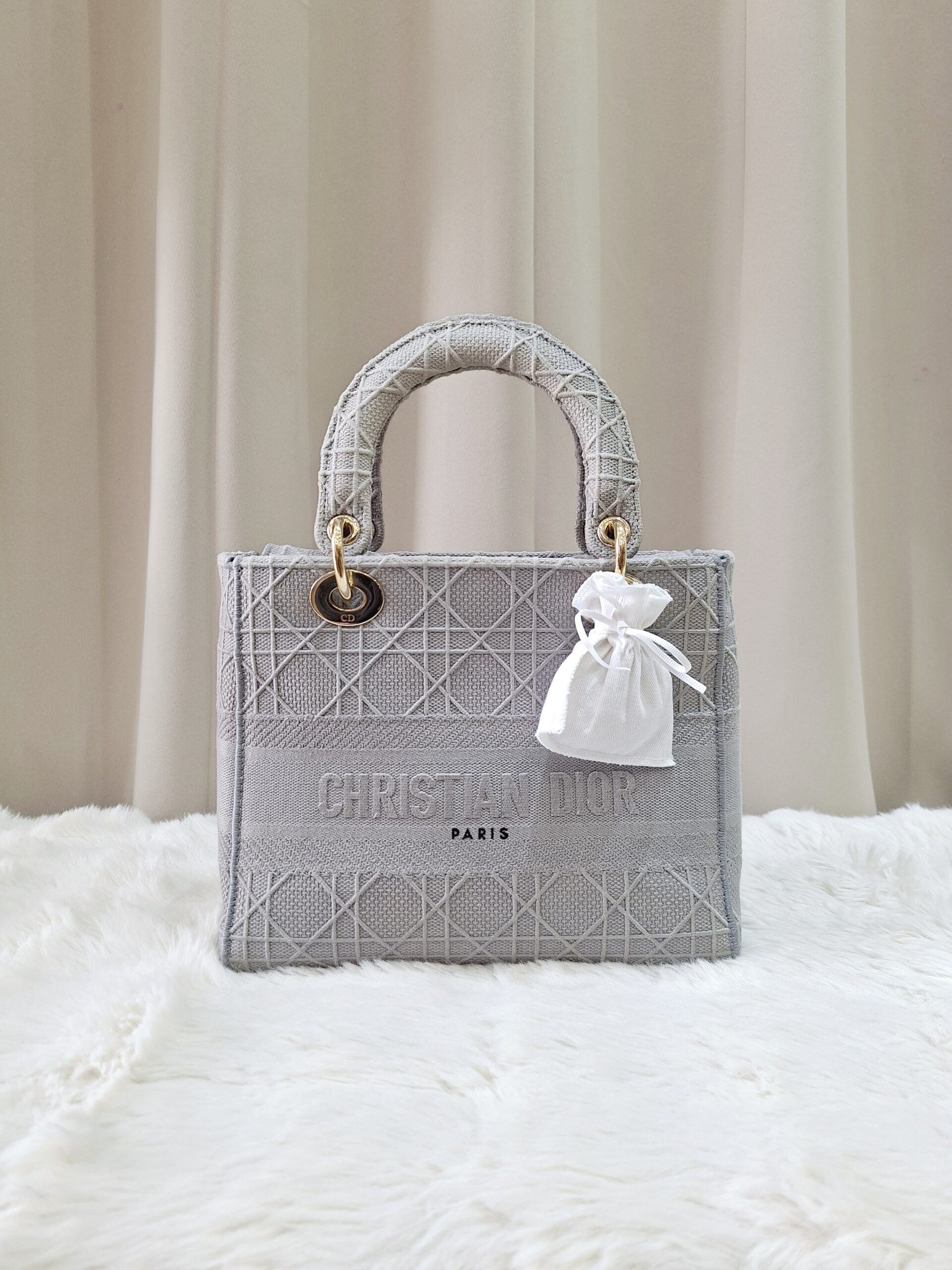 Christian Medium Lady D-Lite Bag Gray Cannage Embroidered Canvas Christian Medium Lady D-Lite Bag Gray Cannage Embroidered Canvas