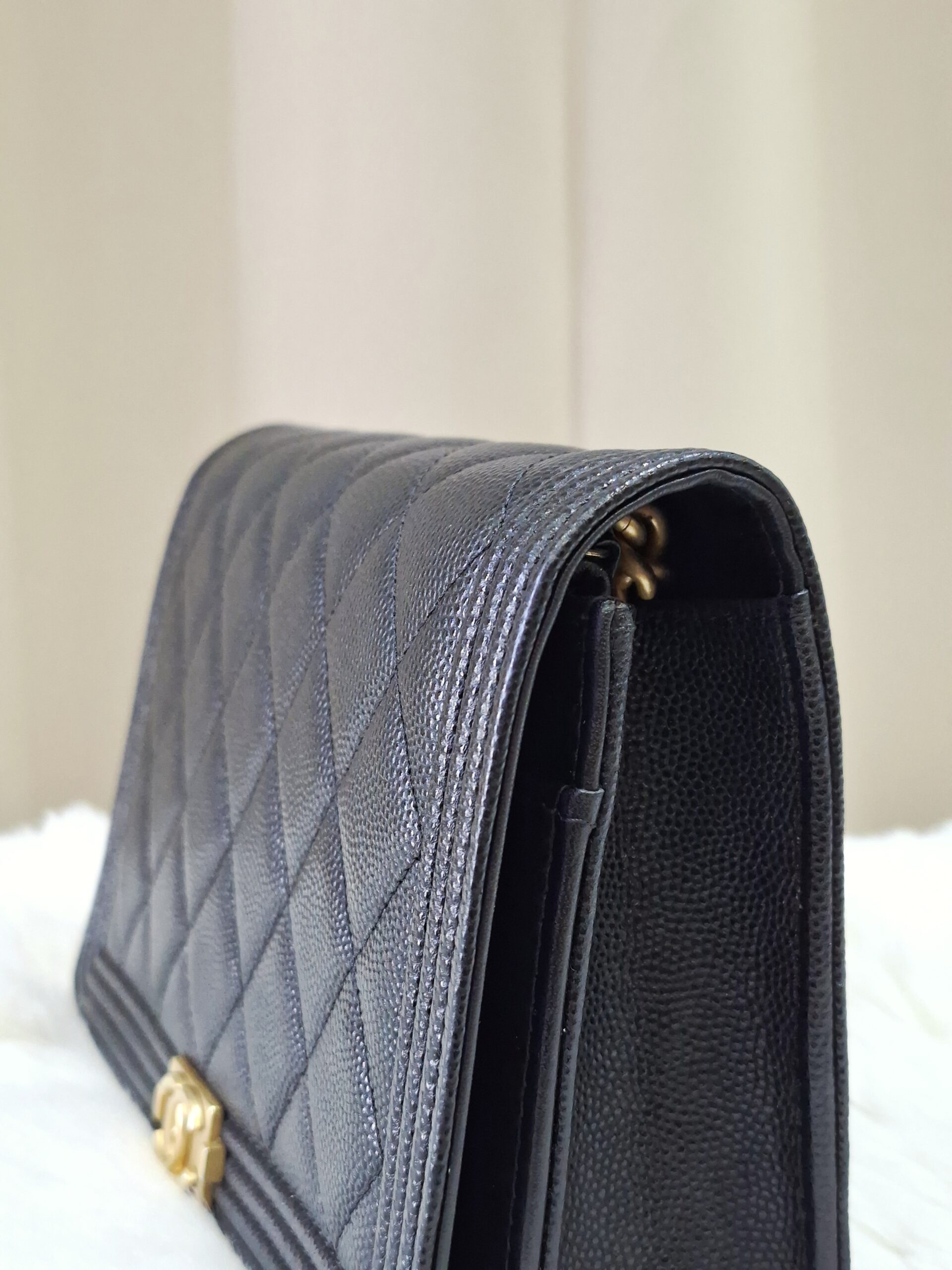 0011285 (13) Chanel Boy WOC Black Caviar Leather GHW