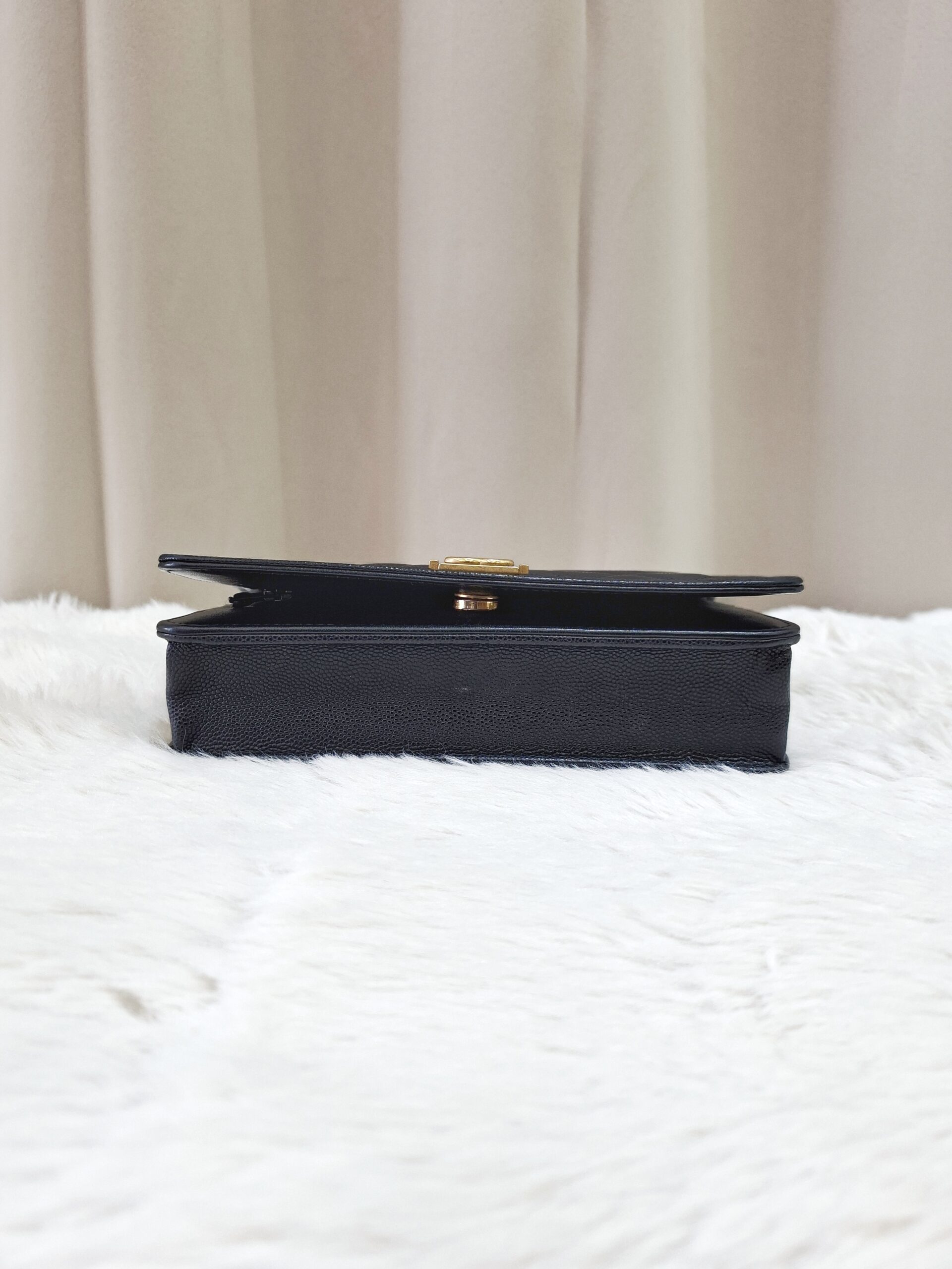0011285 (8) Chanel Boy WOC Black Caviar Leather GHW