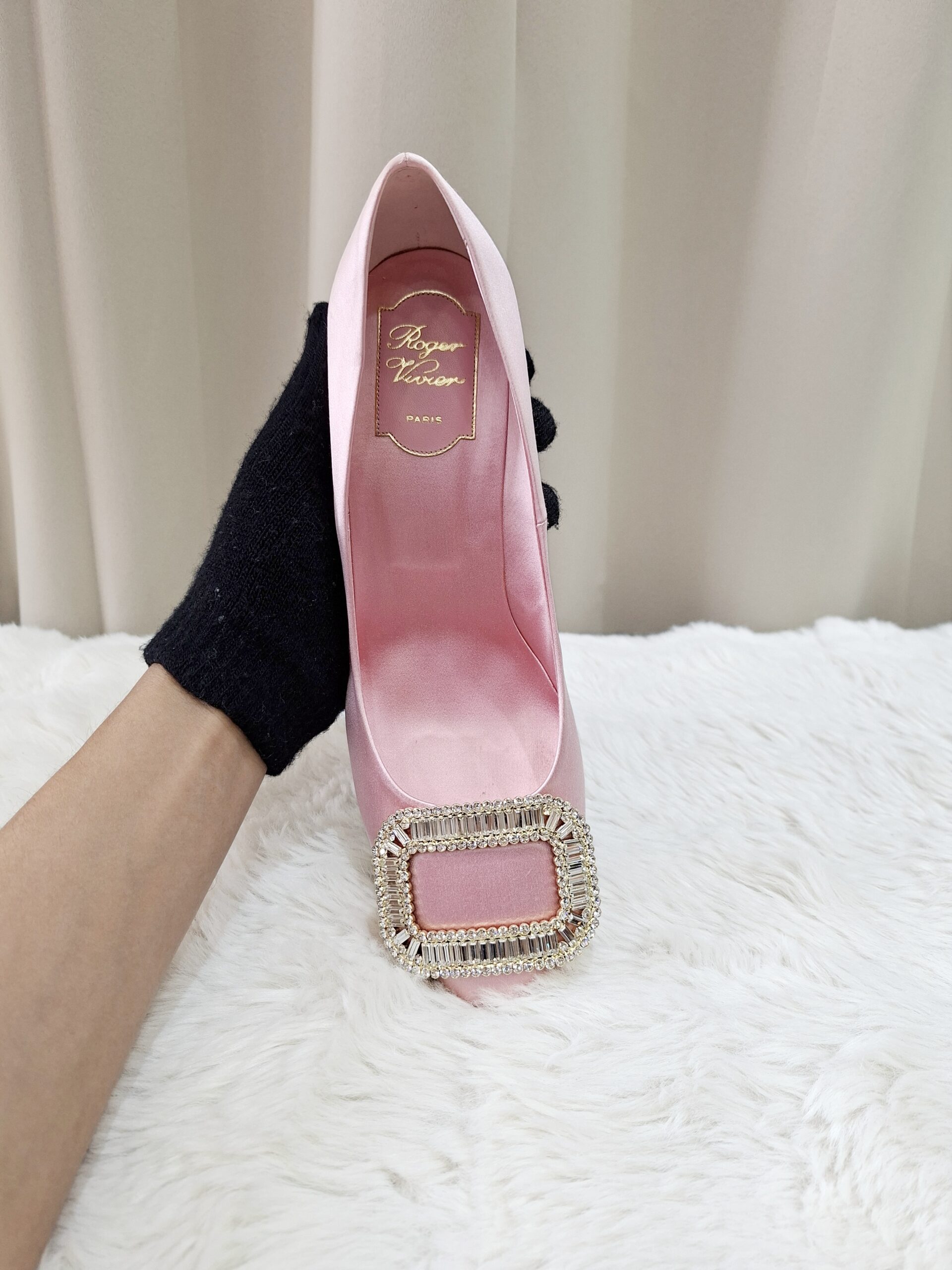 roger vivier crystal buckle pumps roger vivier crystal buckle pumps