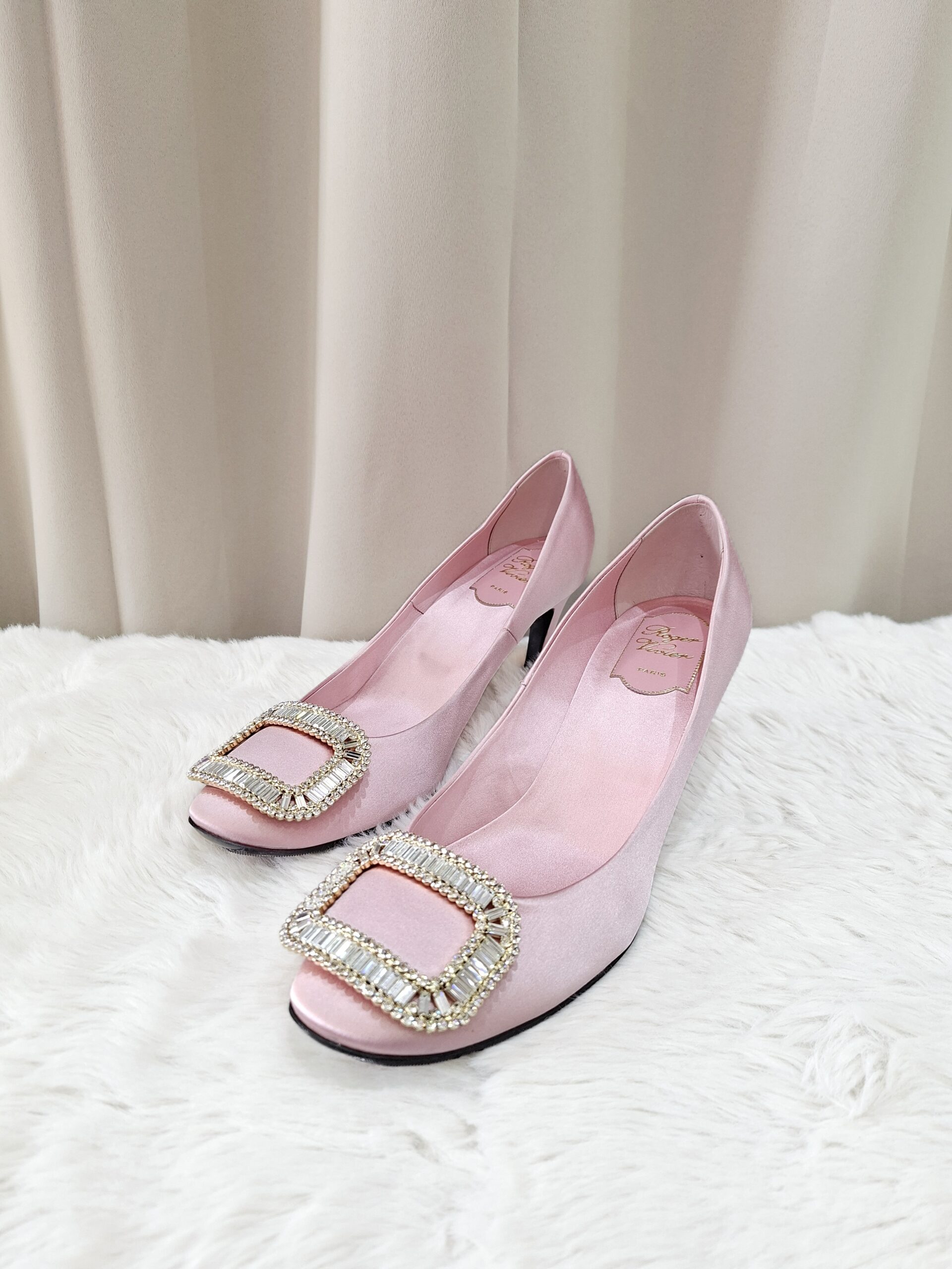 roger vivier crystal buckle pumps roger vivier crystal buckle pumps