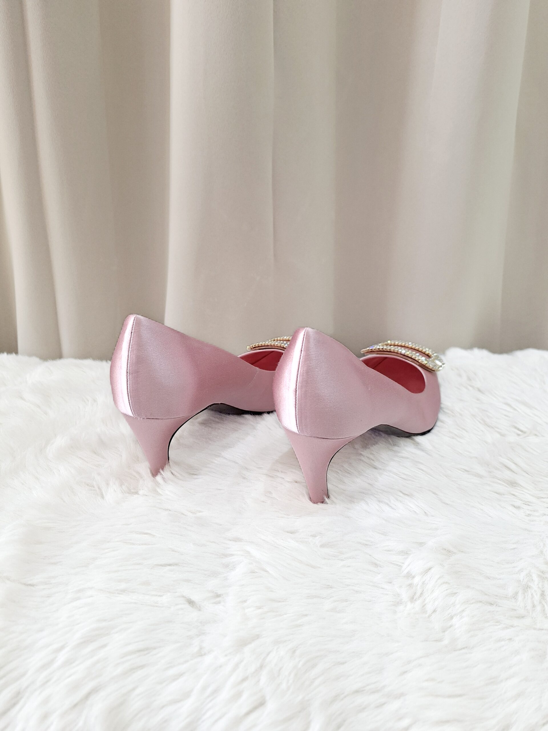 roger vivier crystal buckle pumps roger vivier crystal buckle pumps