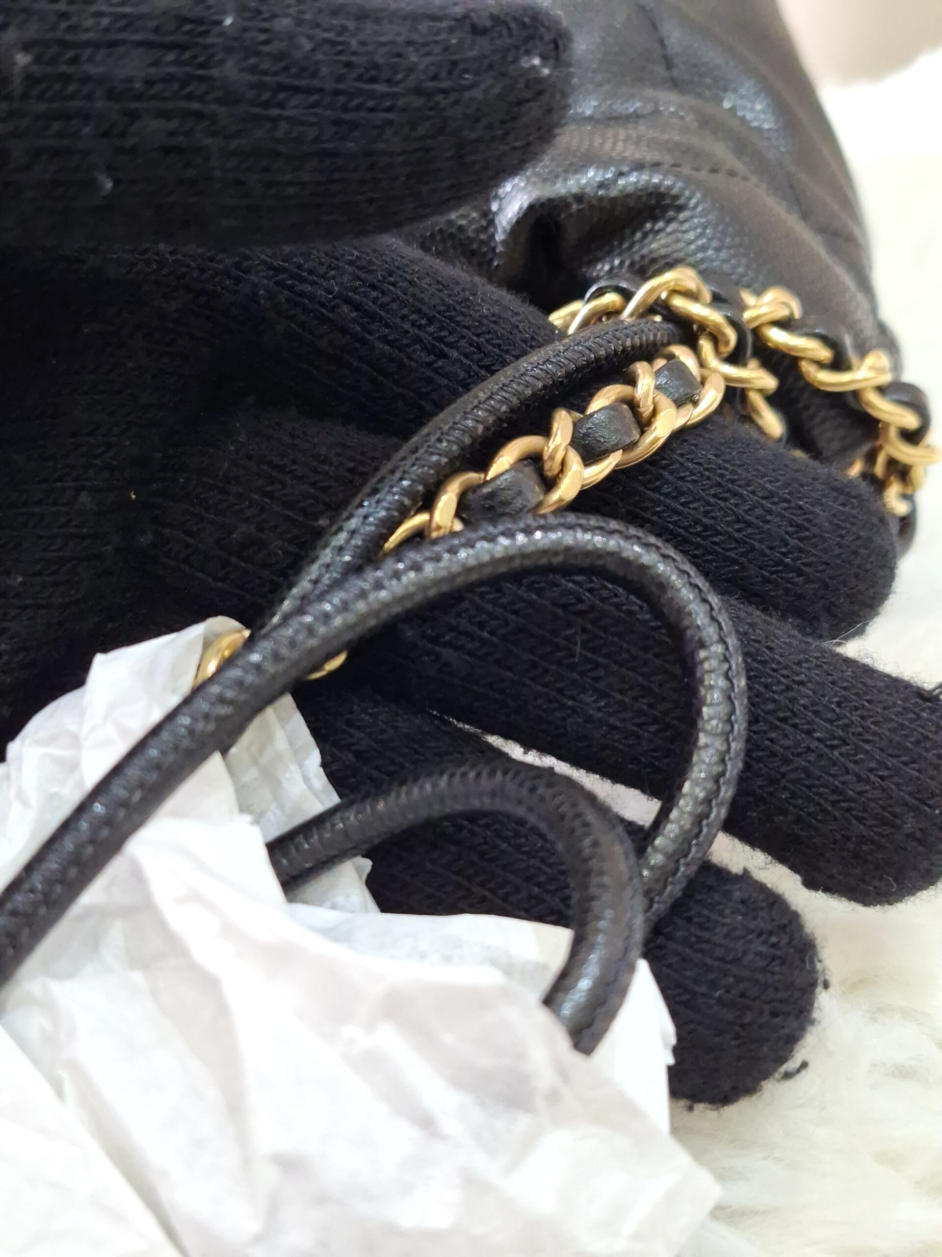 Chanel 22 Mini Black Quilted Caviar Leather Chanel 22 Mini Black Quilted Caviar Leather