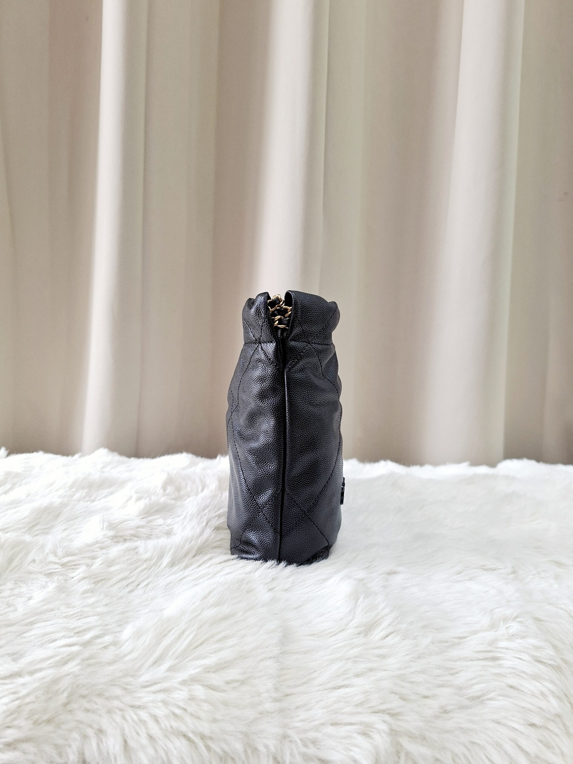 Chanel 22 Mini Black Quilted Caviar Leather Chanel 22 Mini Black Quilted Caviar Leather