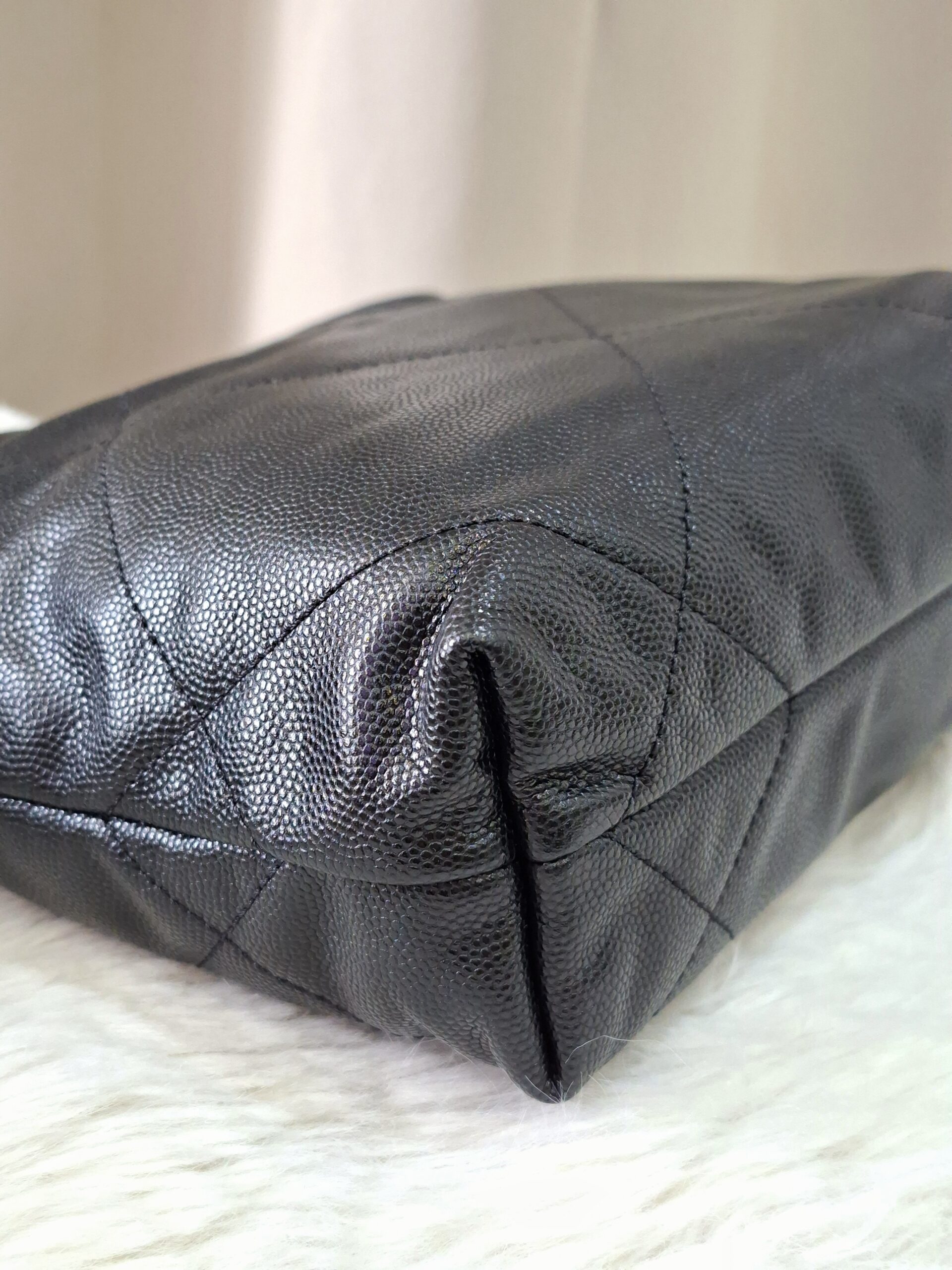 Chanel 22 Mini Black Quilted Caviar Leather Chanel 22 Mini Black Quilted Caviar Leather